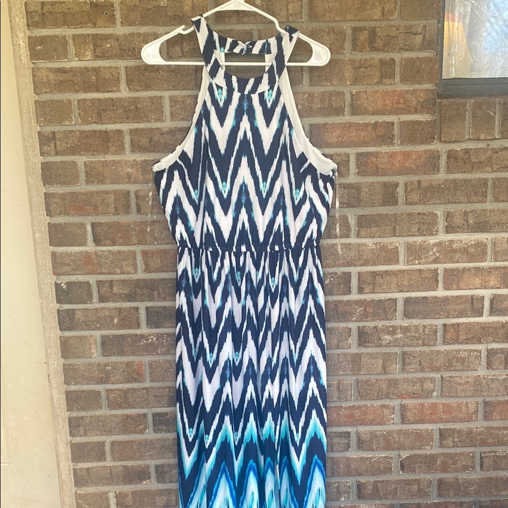 Sleeveless Chevron Maxi Dress in Navy, White & Teal